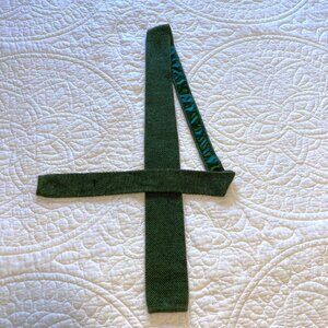 Notch Forest Green Knitted Wool Square-Cut Tie